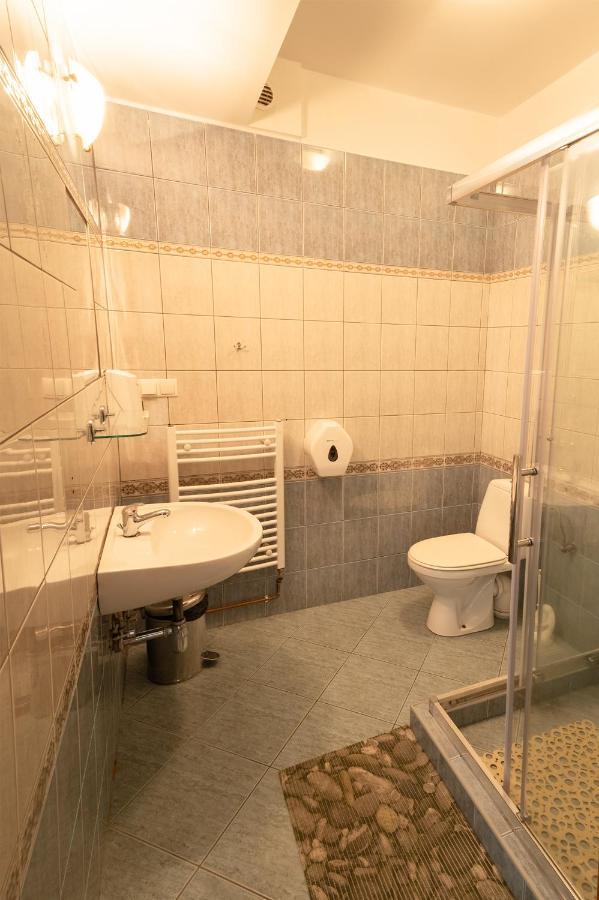 Zajazd Chyzne Exterior foto